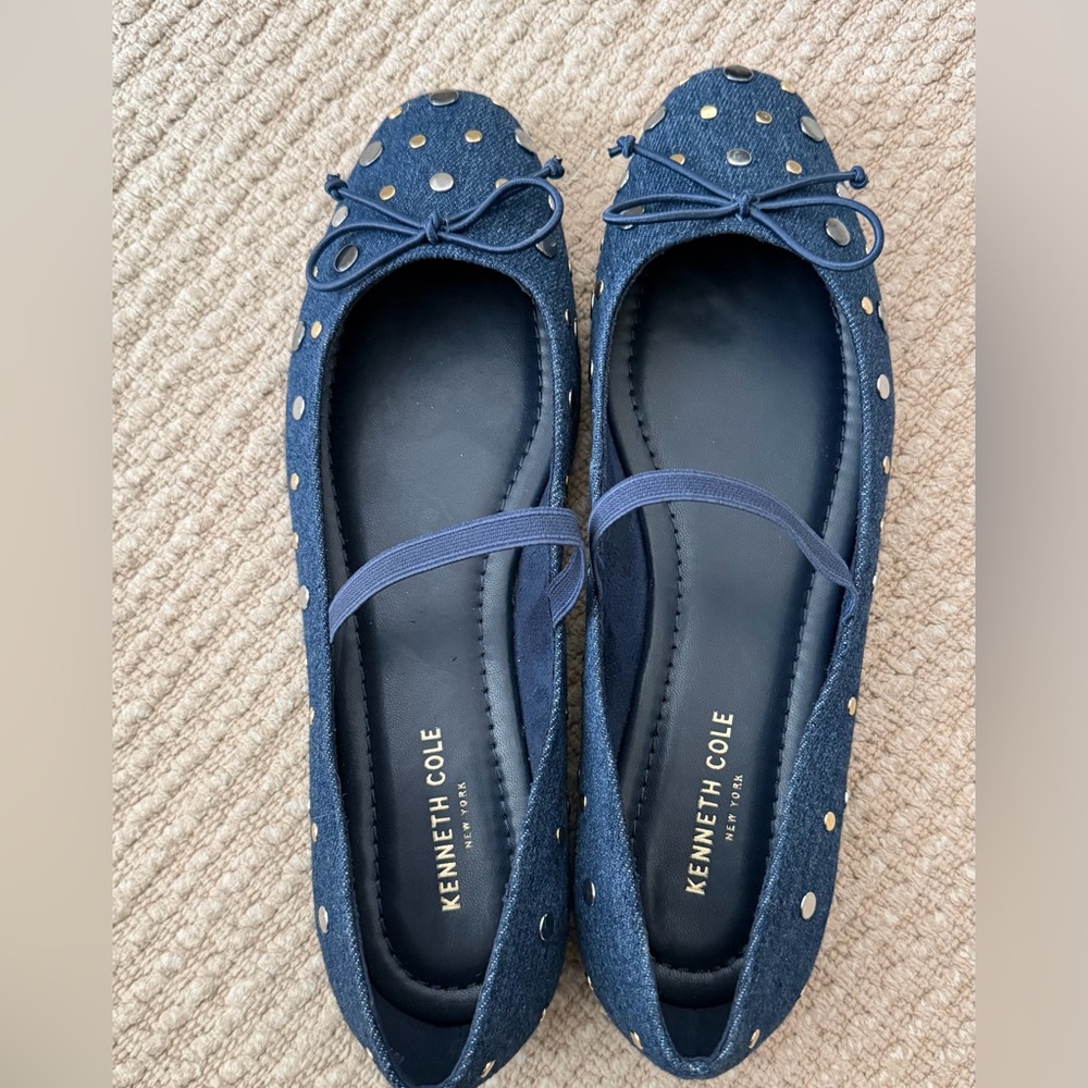 Women’s Kenneth Cole NY Denim Studded Flat Loafers Sz 10 NWOT L. Blue.